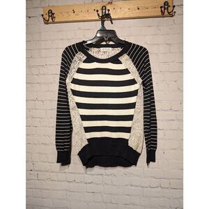 Pink rose lace back lightweight sweater medium